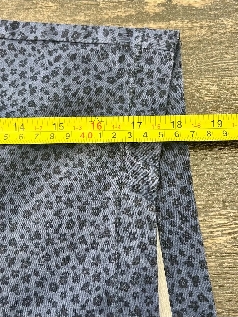 Ben Sherman Stretch Regular Fit Blue Floral Print Size 36W Men's Shorts Golf